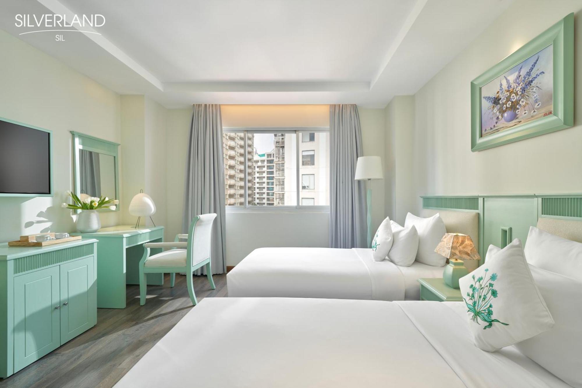 Silverland Sil Hotel Ho Chi Minh City Exterior photo