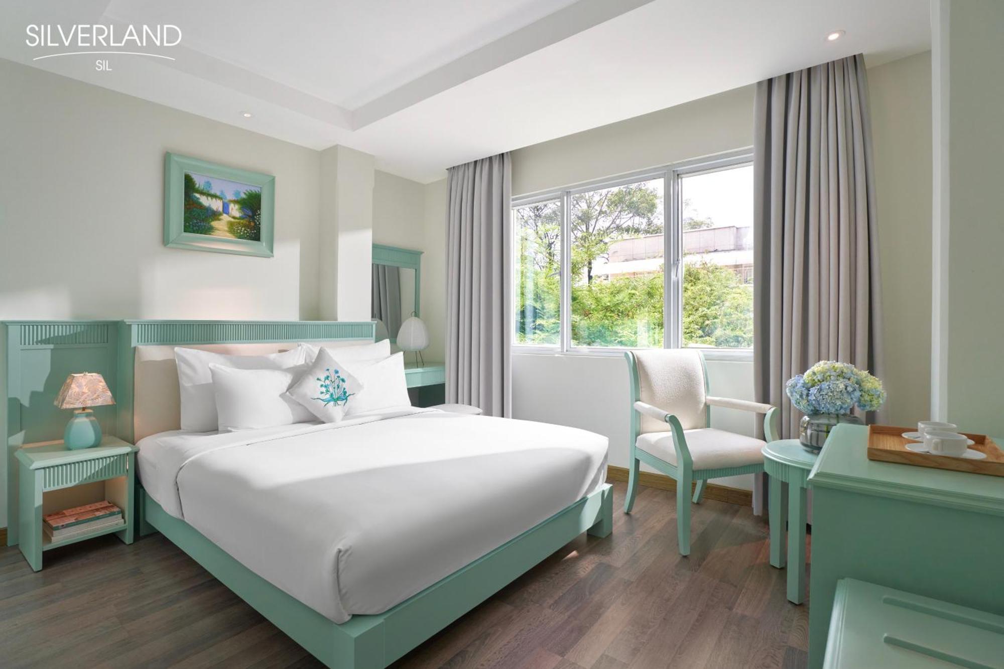 Silverland Sil Hotel Ho Chi Minh City Exterior photo