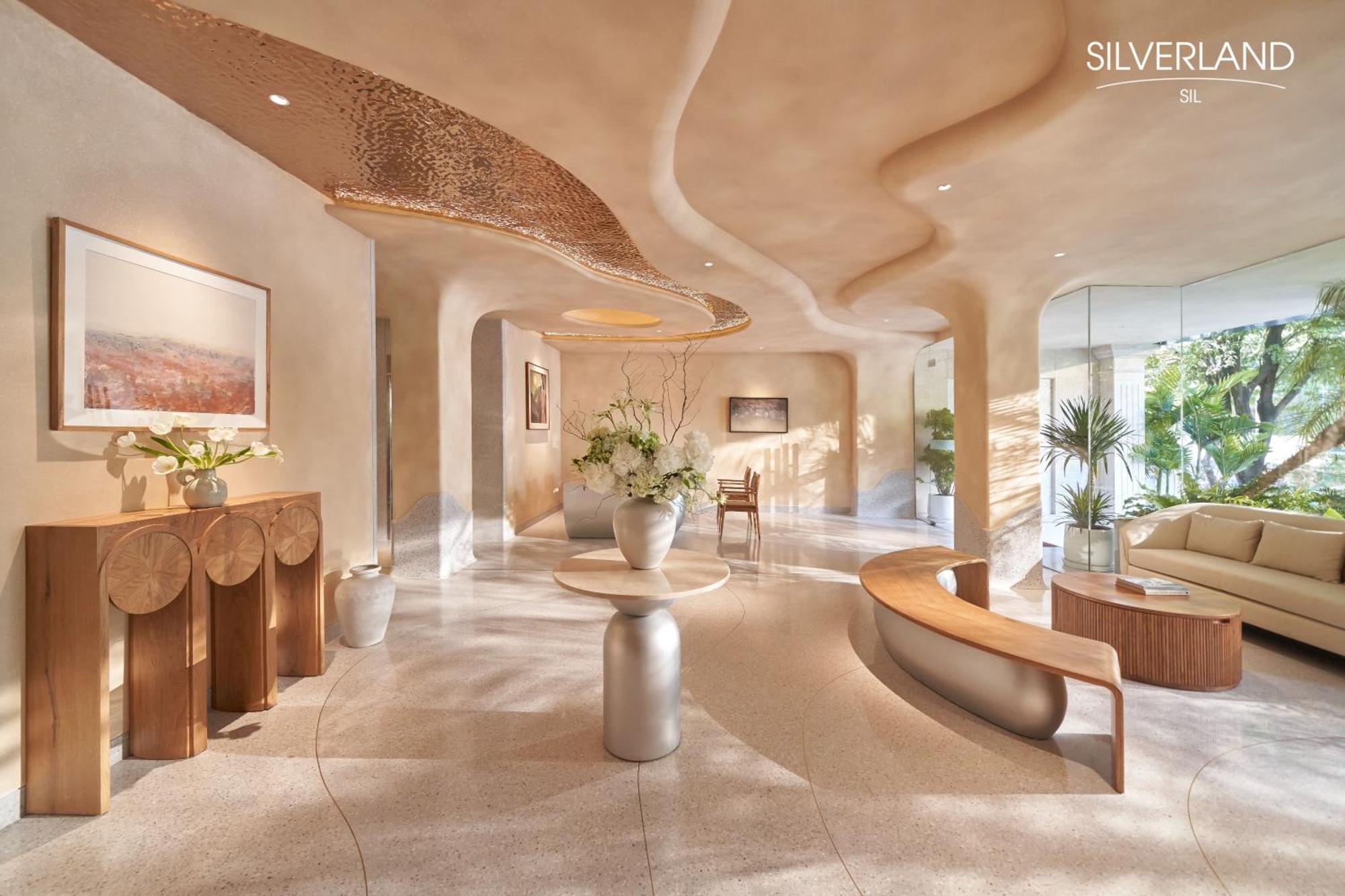 Silverland Sil Hotel Ho Chi Minh City Exterior photo