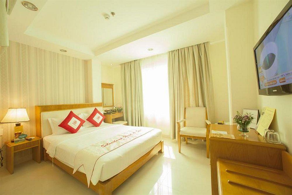 Silverland Sil Hotel Ho Chi Minh City Exterior photo